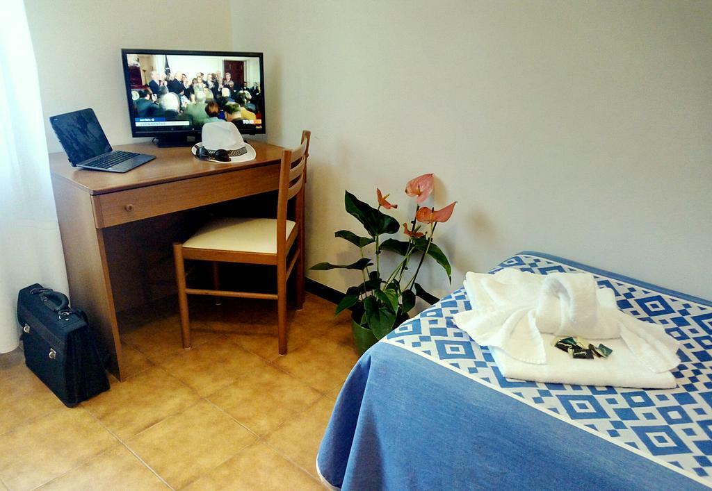 Centro Vacanze Cavallino Opera Nascimbeni Lido di Jesolo Buitenkant foto